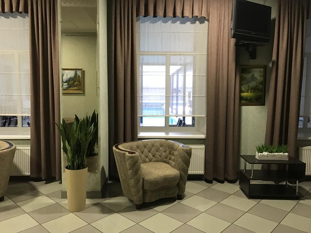 Alexandrovskiy Hotel Mykolaiv Eksteriør billede