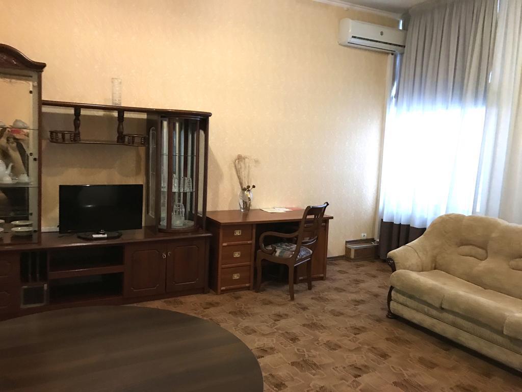Alexandrovskiy Hotel Mykolaiv Eksteriør billede