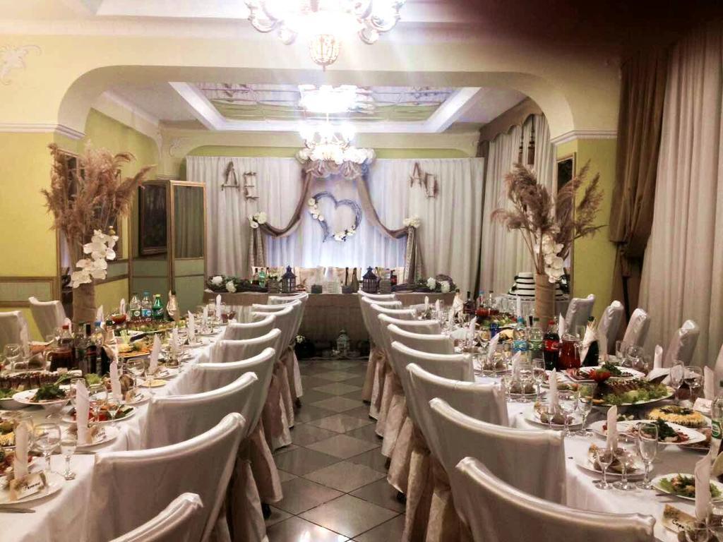 Alexandrovskiy Hotel Mykolaiv Eksteriør billede