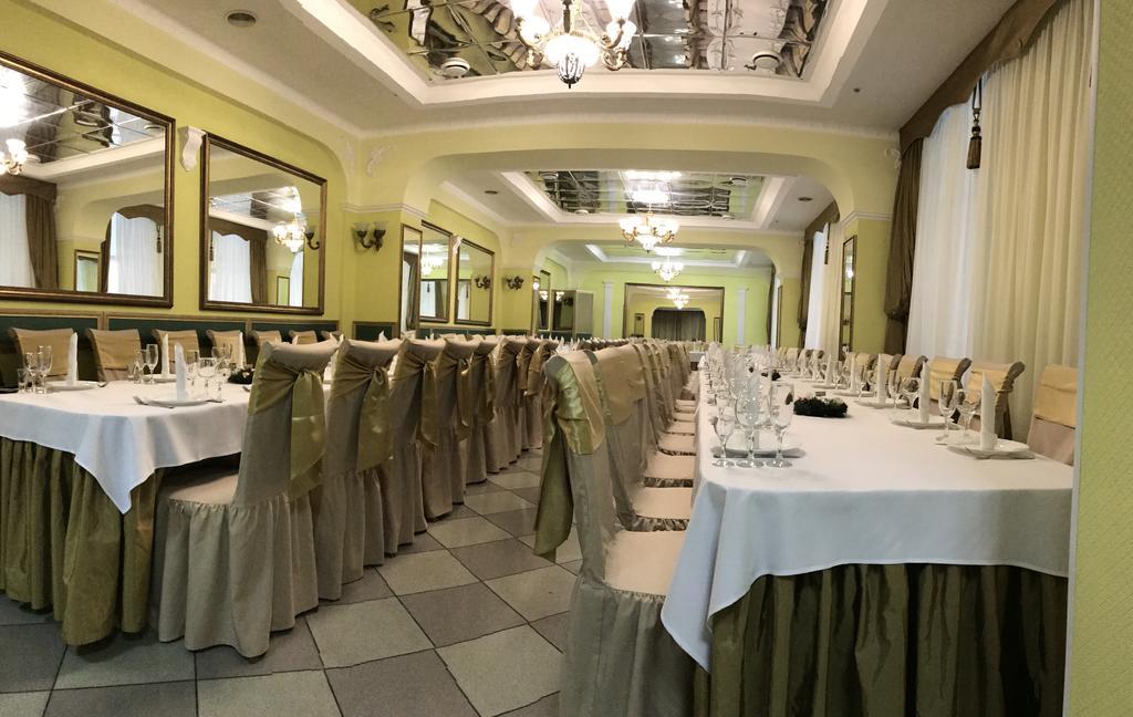 Alexandrovskiy Hotel Mykolaiv Eksteriør billede